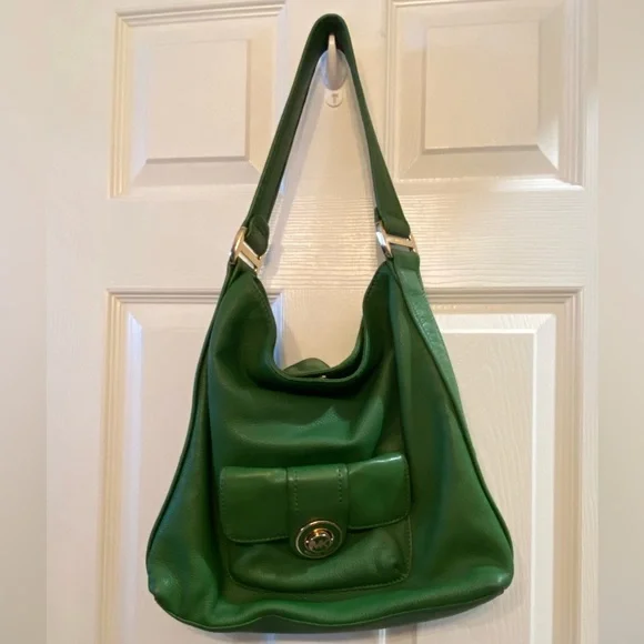 🎉HP🎉Michael Kors purse - Picture 1 of 16